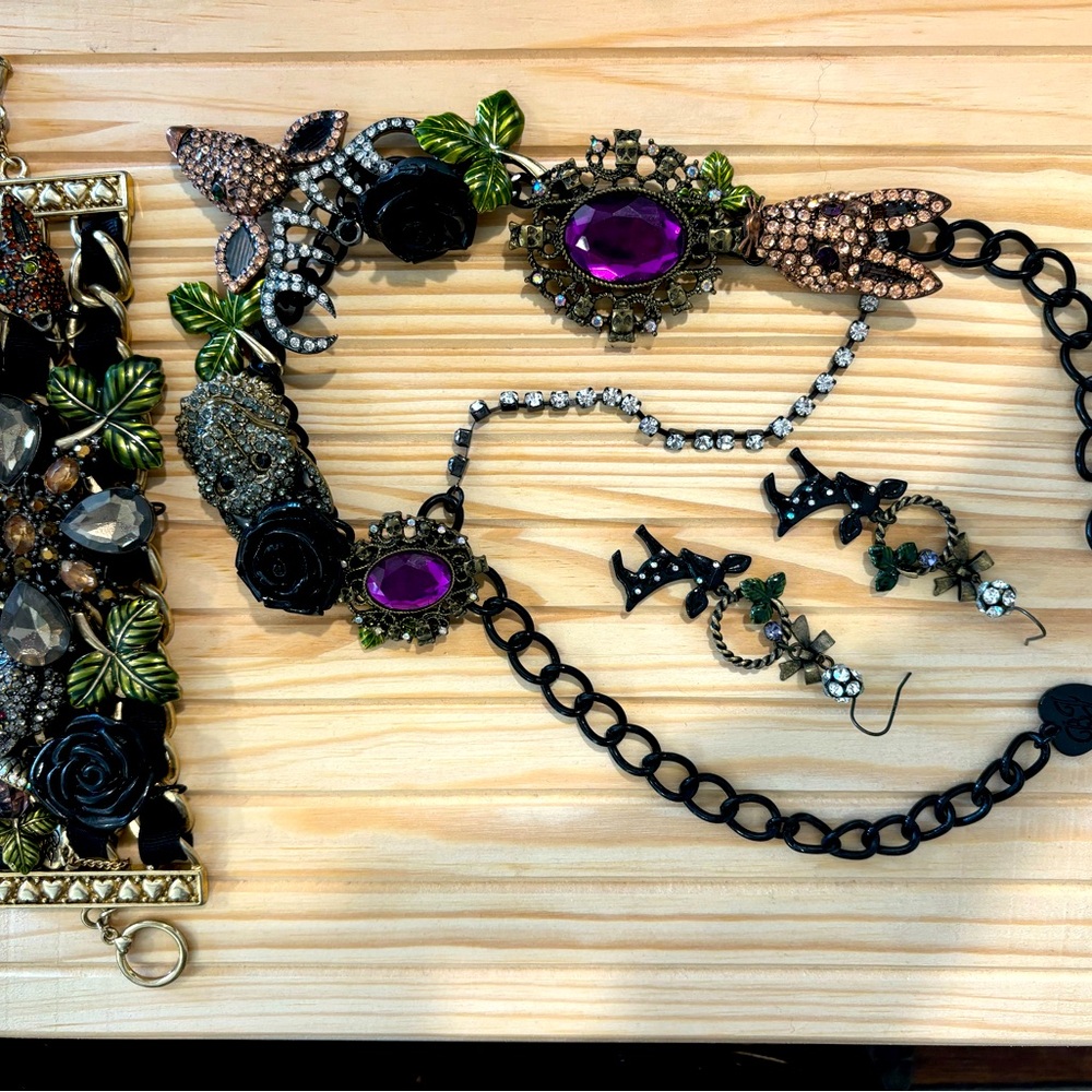 Wonderland 3 pc set